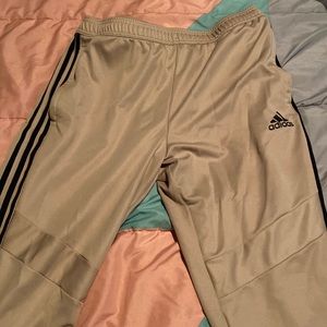 MenAdidas joggers